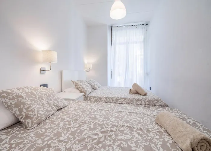 Raval Botella Private Rooms