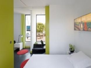 Hostal Raval Botella Private